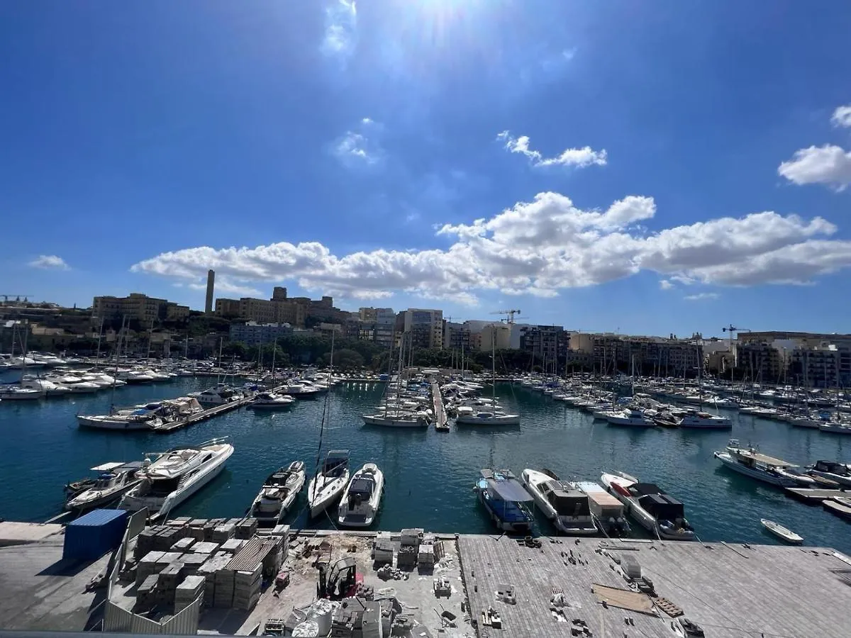 Amazing Sea View Penthouse Near Valletta Msida Malta